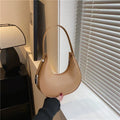 Bolsa Baguete Minimalista